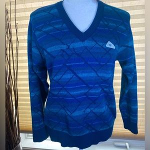 Vintage Monte Carlo Men’s Wool Knit Pattern Blue V-neck Pullover Sweater